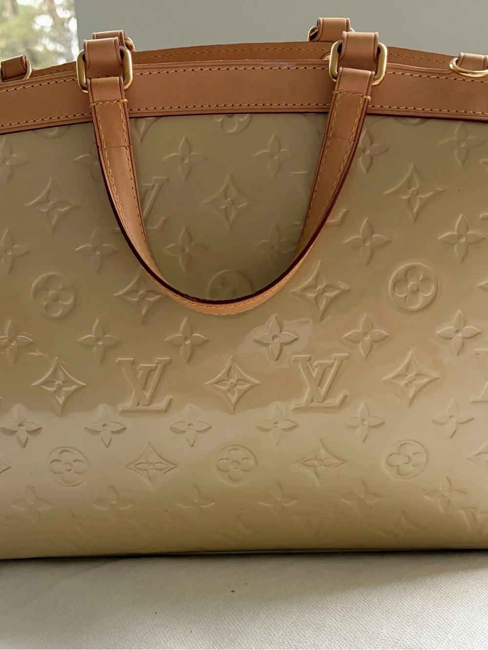 Louis Vuitton Patent Vernis Tote in Beige with Tan Trim